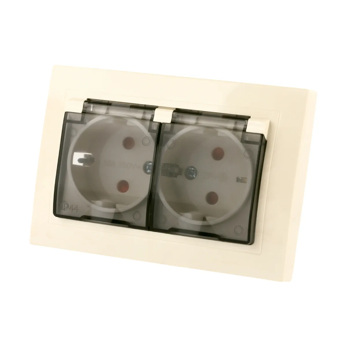 Розетка двойная 2П+З с защ. шт. и прозрачной крышкой 16А 250В IP44 сл. кость "Таймыр"(SQ1814-0177)