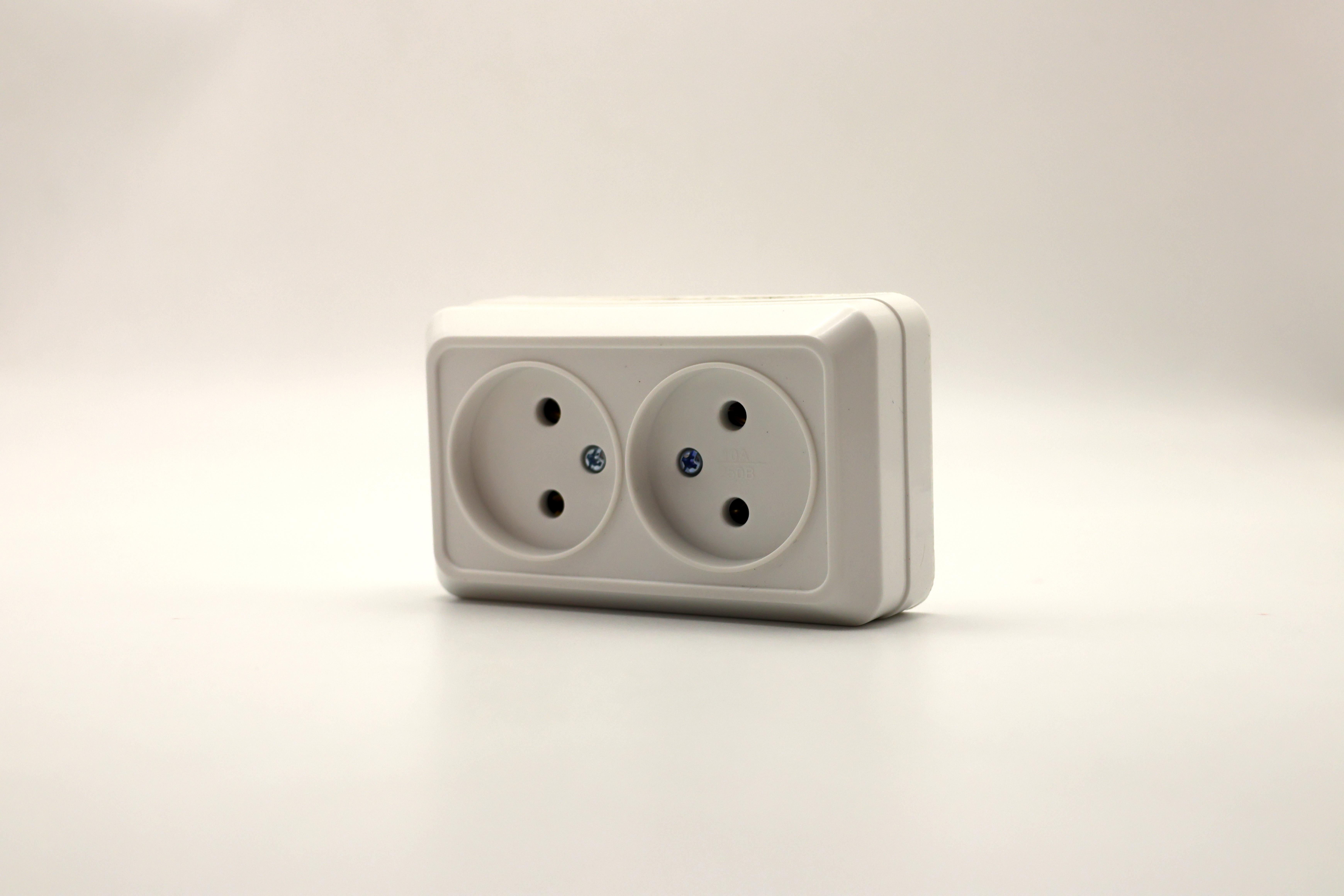 Розетка подвійна 2П відкритої установки IP20 10А, біла "Ceramico" (200)(TR1888-0007)